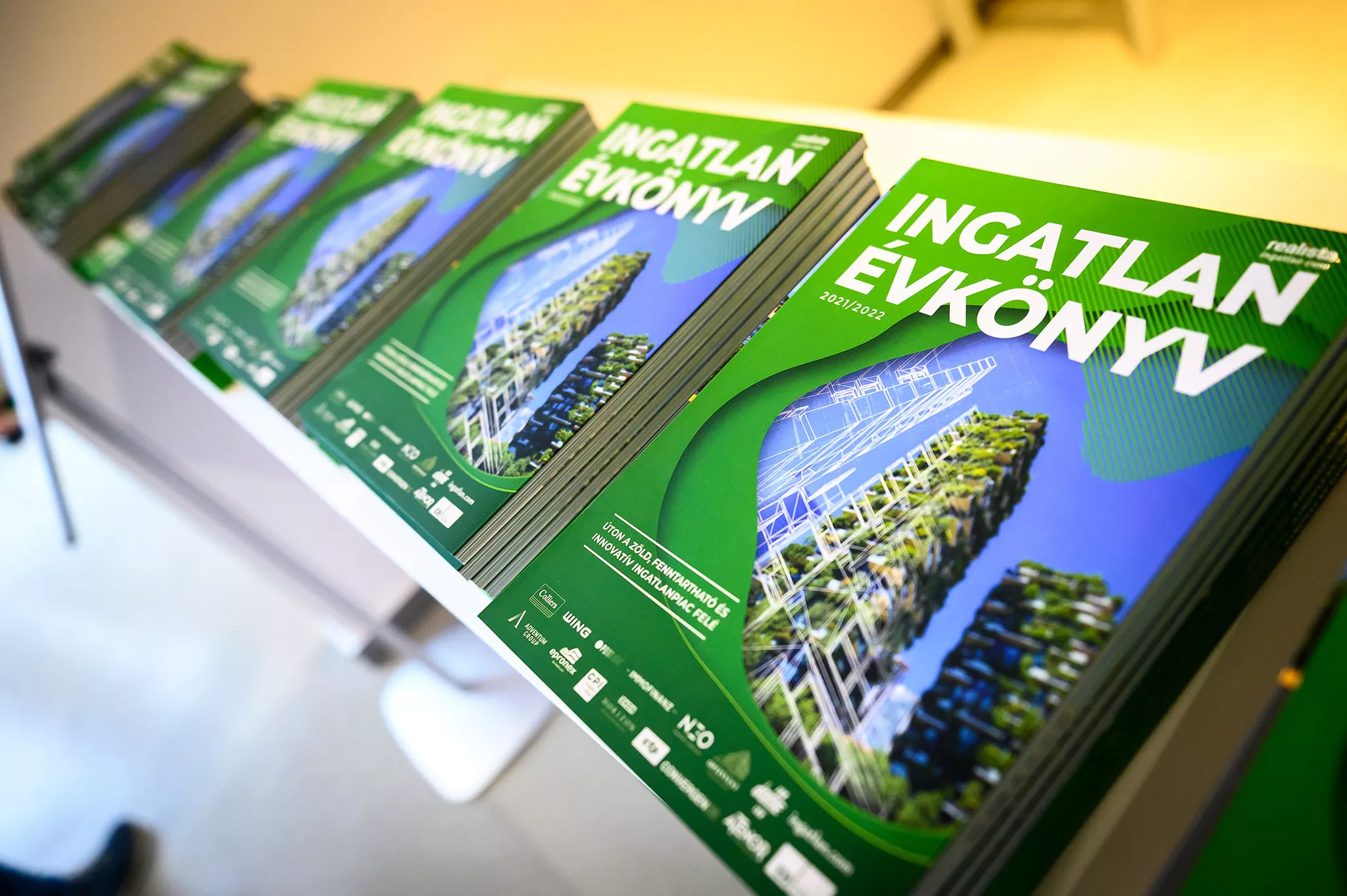 Ingatlan évkönyv 2024/2025